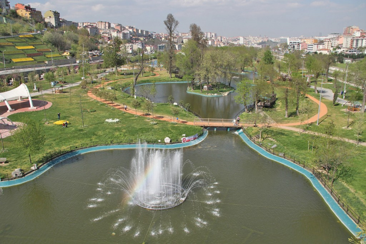 Istanbul’s new real estate oasis "Kagithane" cover